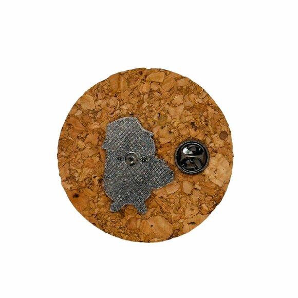 ✨Cuy Andes Guinea Pig Pet Succulent Gardener Animal Enamel Pin With Hat Plant - Picture 3 of 6